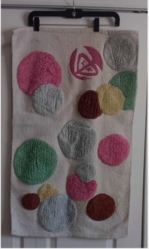Roxy circular raised throw - raised,